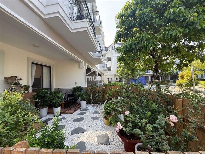 Nhà góc khu bt amelie- 1t 3l- full nội thất cao cấp- shcc- vào ở ngay