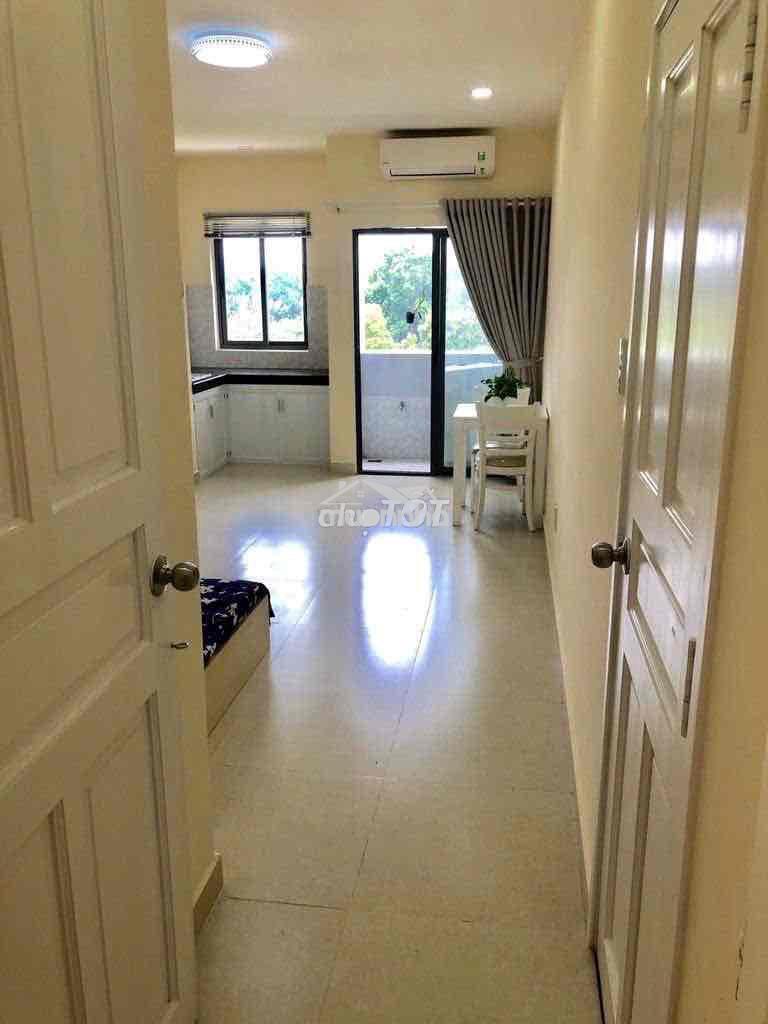 Ban công máy giặt riêng full nội thất ngay yên thế  p2 tân bình - 3
