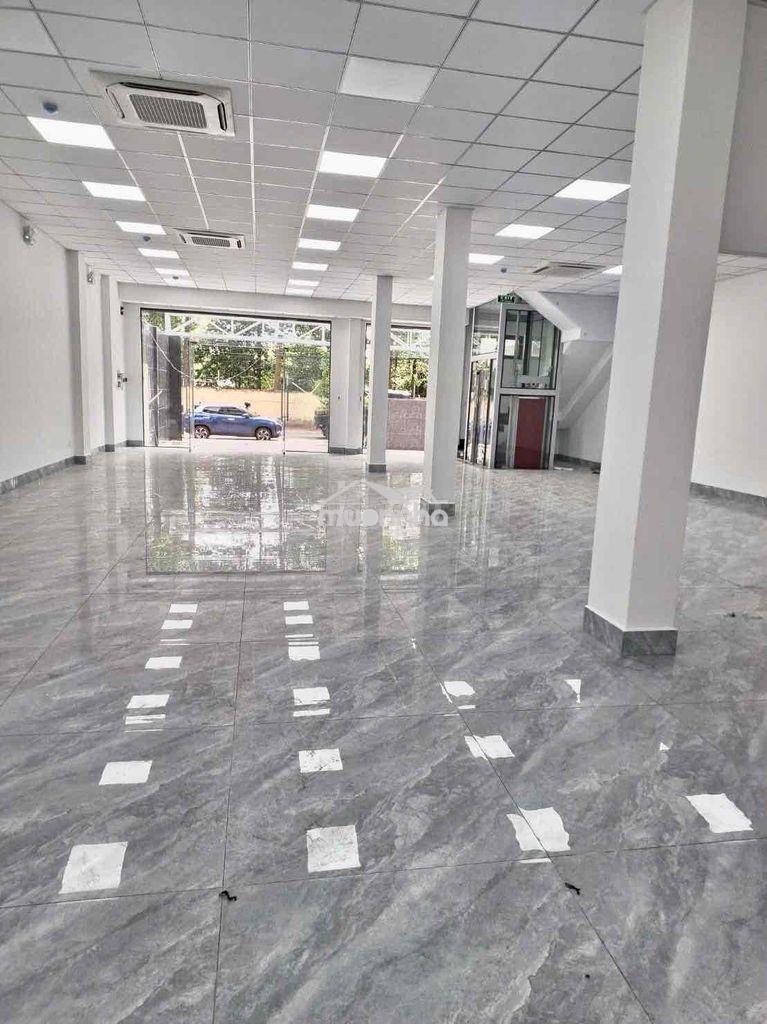 Cho thuê nhà 5 tầng dts 1000m2 - 2