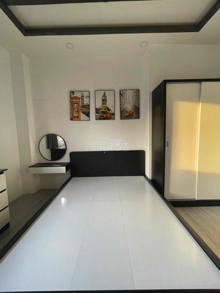 Căn hộ cửa sổ trời full nt thang máy hầm xe rộng ngay ngã tư phú nhuận - 2