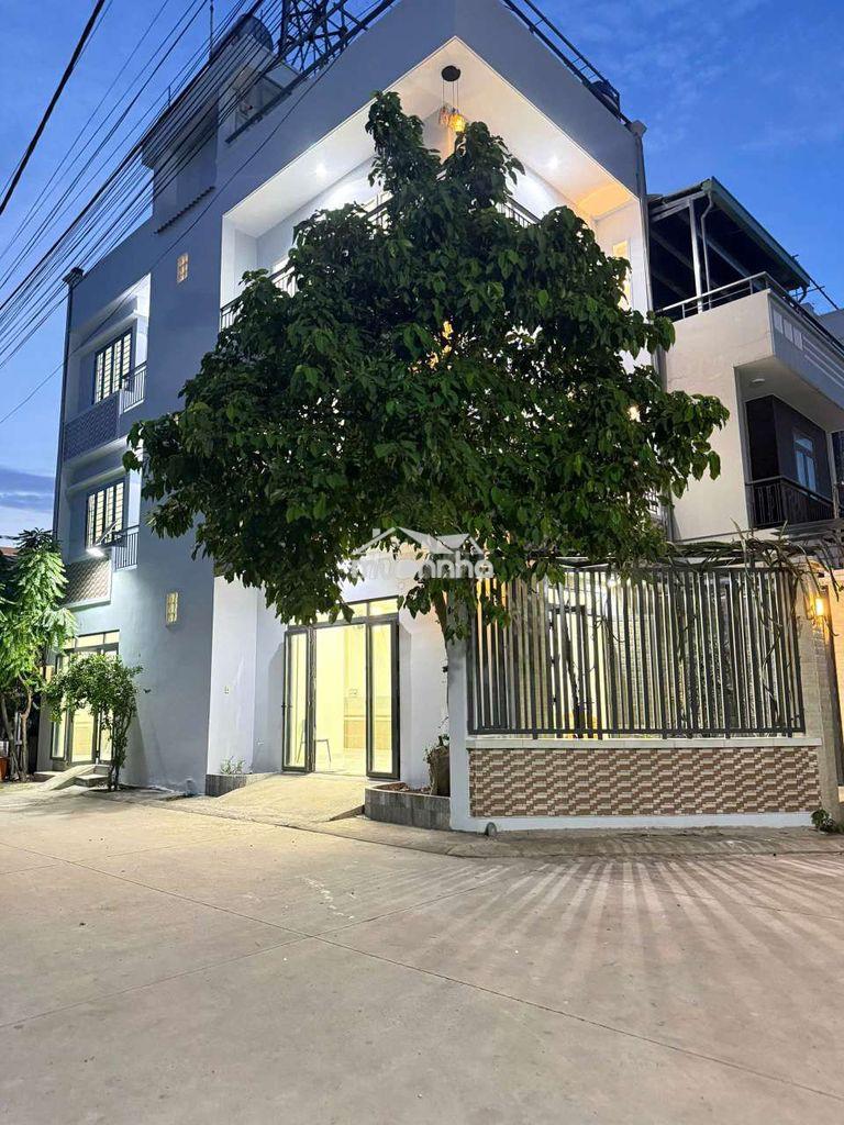 Giảm 300 triệu bán nhà căn góc ngang 5.5x16 - thu nhập 20tr/ tháng