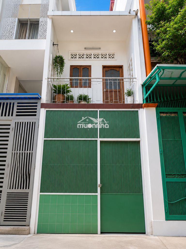 Nhà bán quận 1 - sát mặt tiền võ văn kiệt - giá định cao hơn giá bán