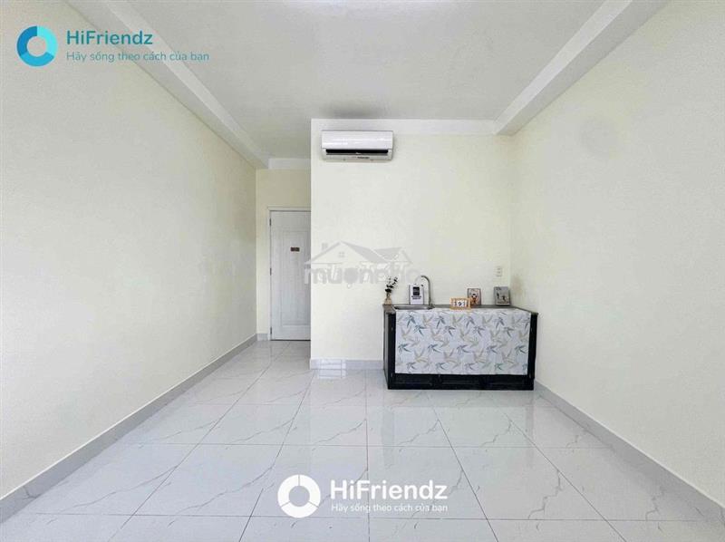 Chỉ tính điện nước cửa sổ trời sẵn nội thất cơ bản ngay hoà bình