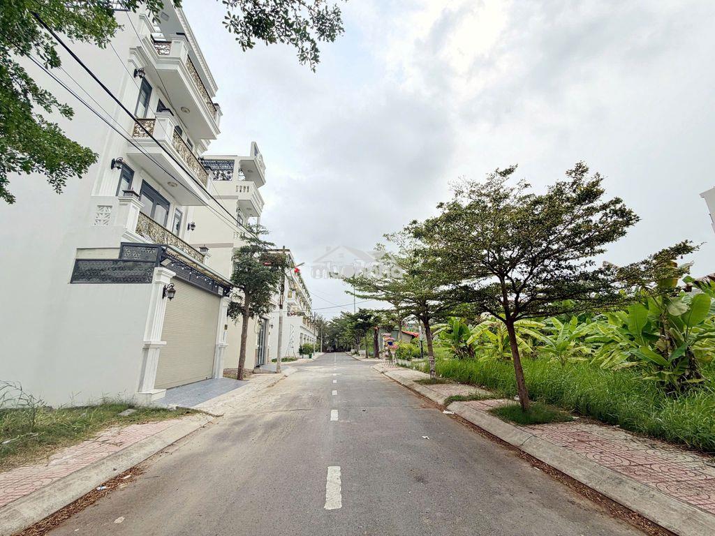 Nhà phố hiện đại 5x17m full nội thất xịn, dọn vào ở ngay - 3