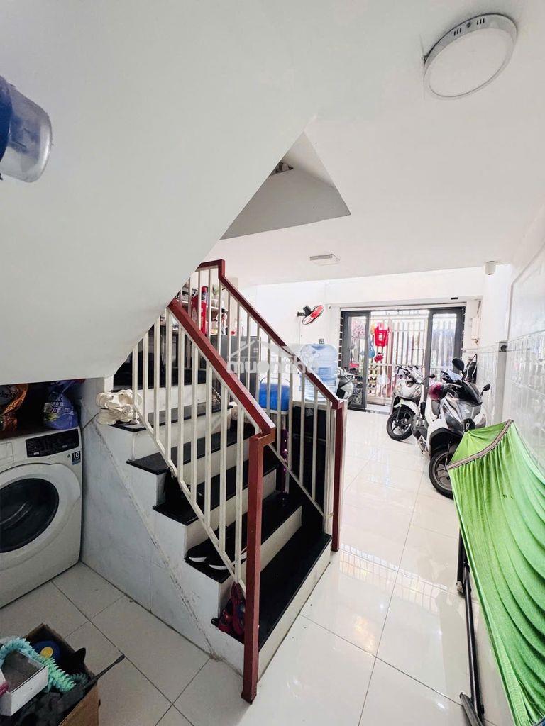 Mt hẻm kd 8m lạc long quân q11  - 39m2 4 tầng  chỉ hơn 7 tỷ tl - 3