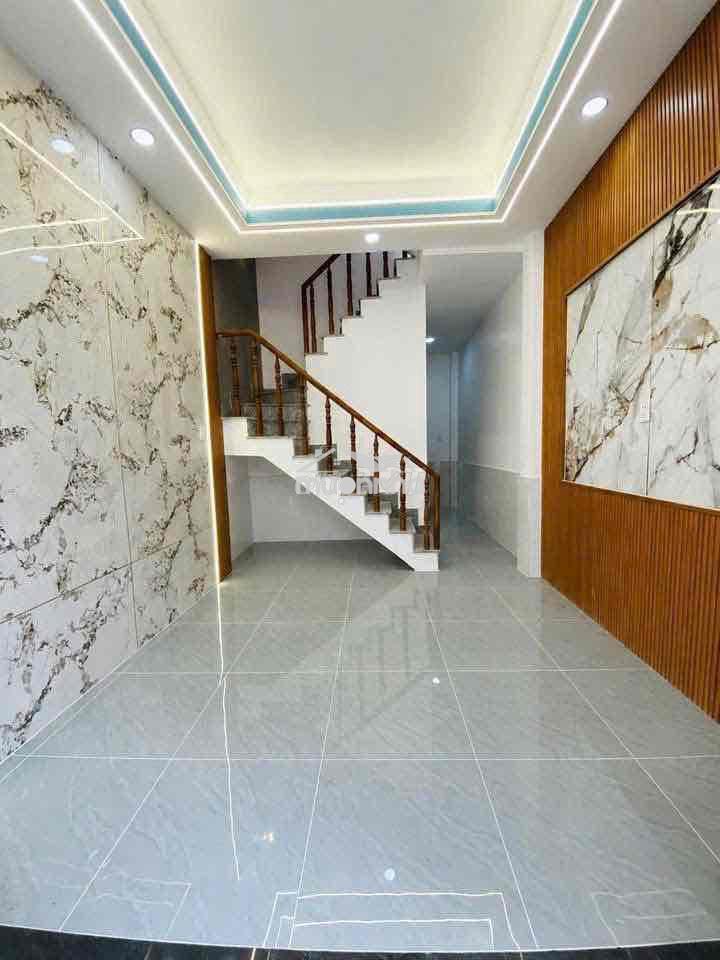 Nhà ngay ngã tư ga 3,3 x 10 nhà 2 lầu 3pn 3 wc - 2