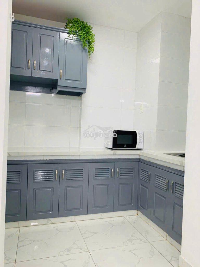 Bán chung cư lô b ngô gia tự, 2 phòng ngủ - 4