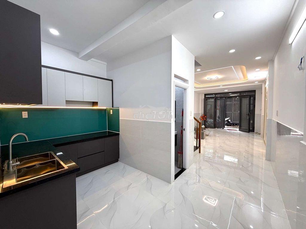 Nhà mới cạnh nguyễn sơn tân phú - 4m*13.5m , 3 pn đường trước nhà 6m - 4