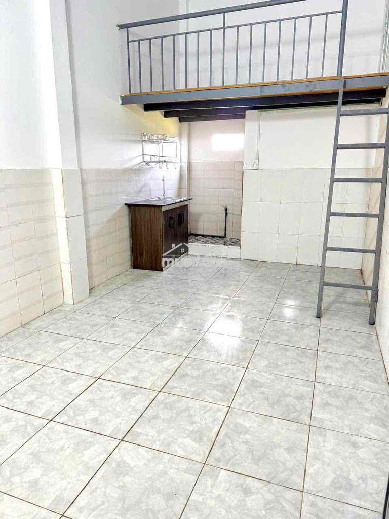 Cho thuê phòng có gác giá siêu rẻ ngay liên khu gần nguyễn thị tú - 4