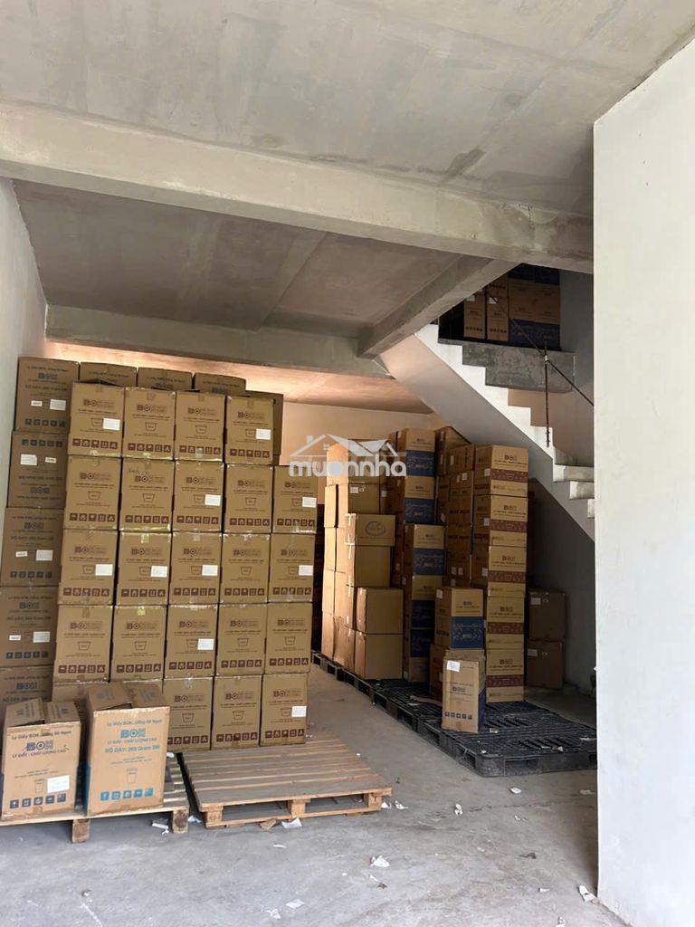 Cho thuê kho chứa hàng 9tr/ tháng verosa khang điền q9 - 2