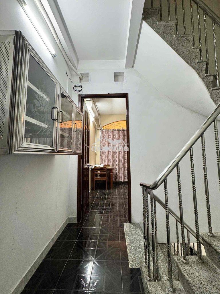 Chính chủ cho thuê nhà hẻm 391 thđ q.1 7pn giá 20tr hđ 05 năm có nt lh - 3