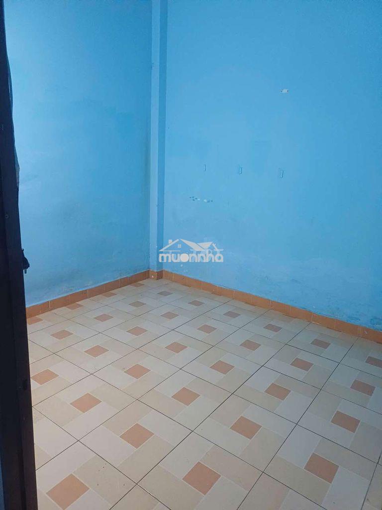 Nhà cấp 40, dt 60m2,1 phòng hẻm xe hơi,lâm thị hố vô 2 sẹt