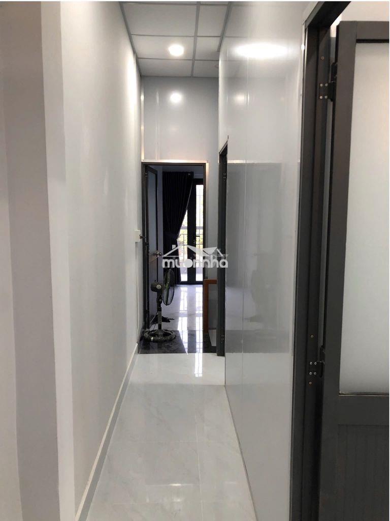 Chủ cho thuê nhà mới dt:50m2 giá 10tr/thg lầu hbc,tđ - 4