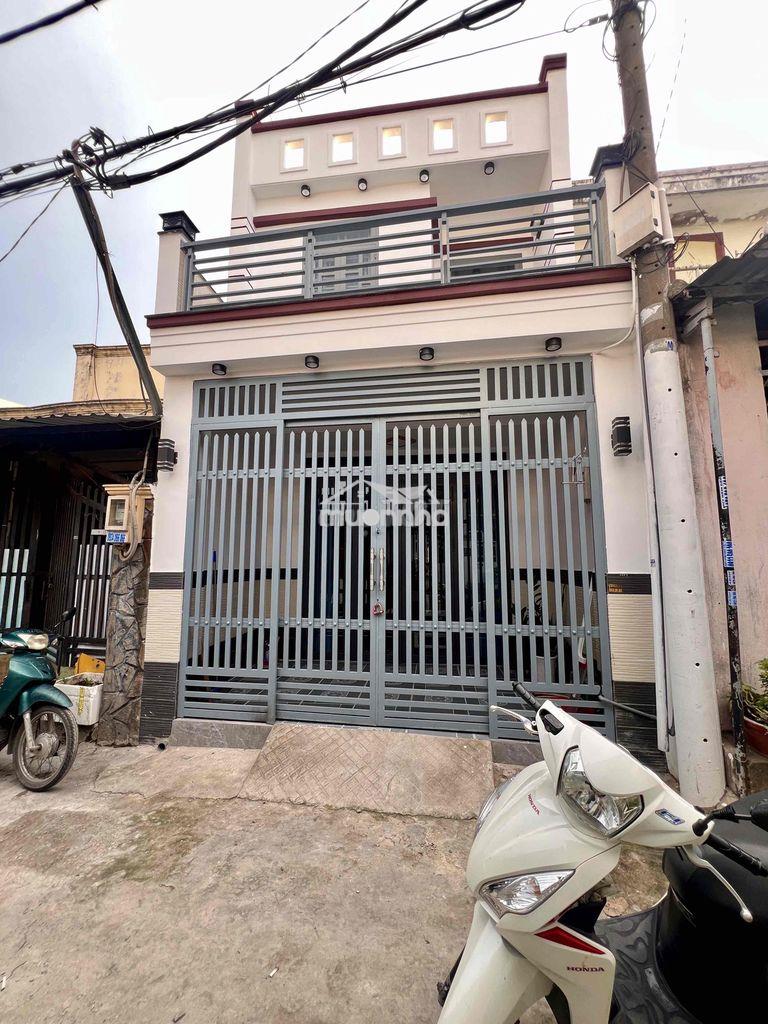 Nhà phố  trệt lầu 4 x 18 (4pn & 2wc) 1 / ngắn ra nhựa khu vực gần chợ