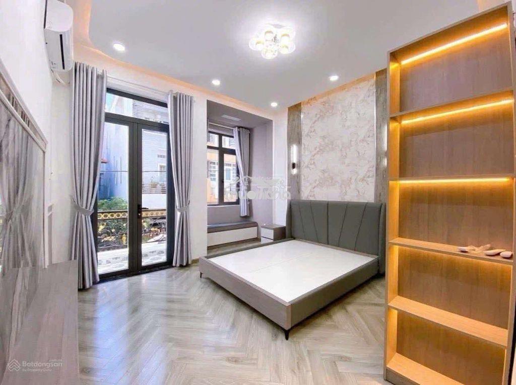 Bán nhà đường ông ích khiêm hxh(4 x 14m x 3 tầng )giá : nhỉnh 5 tỉ tl - 4