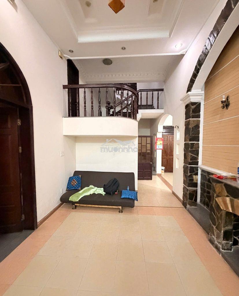 Nhà bt chính chủ cho thuê 300m2 đường oto hiệp bình chánh thủ đức 32tr - 4
