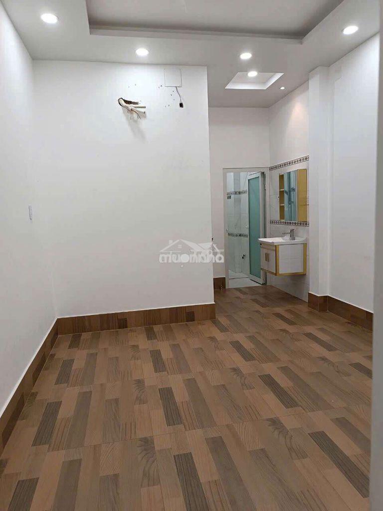 Cho thuê phòng khu căn hộ homrich 