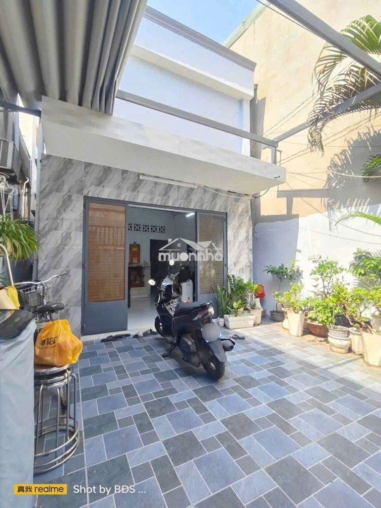 Bán nhà 2 tầng phía bên sông gigamall p hiệp bình chánh 