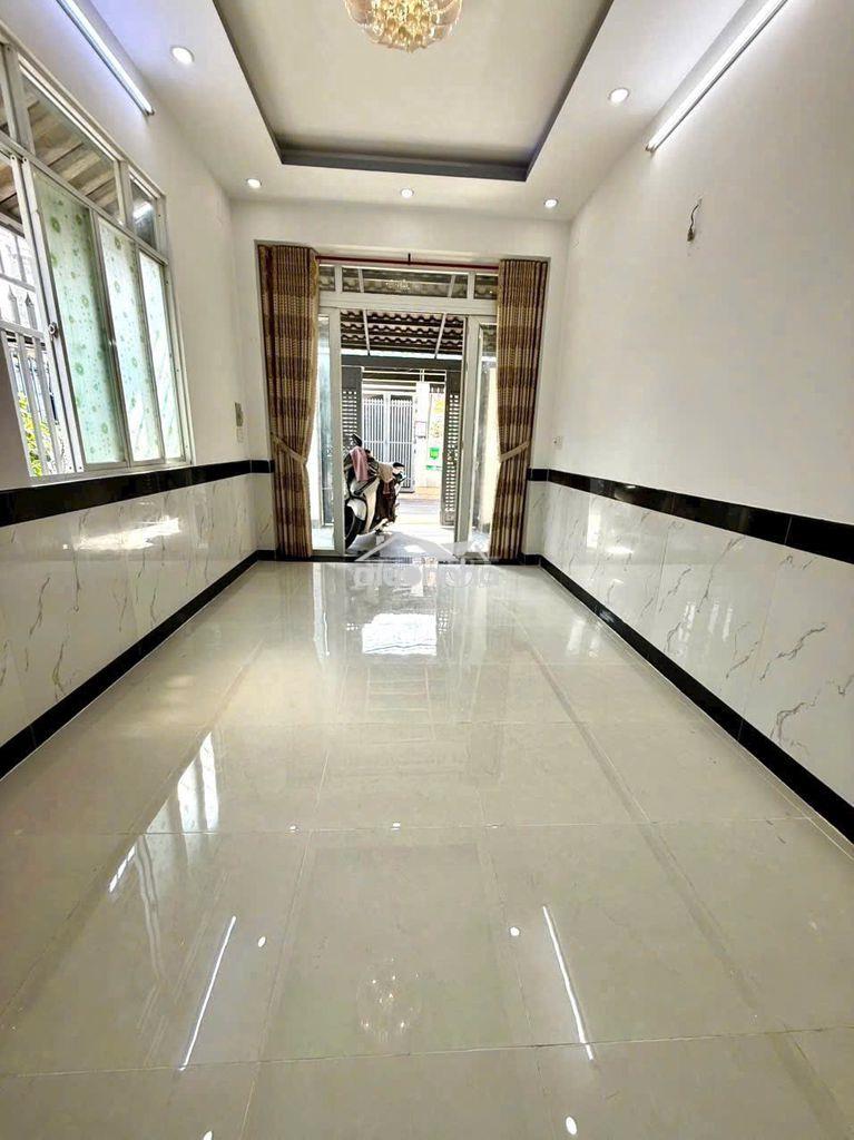 Hot quận 12 nhỉnh 4 tỷ - hẻm xe hơi - 3 tầng kết cấu - sổ vuông full - 2