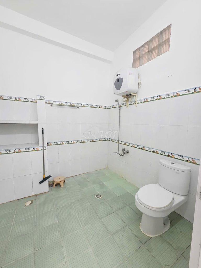 Cho thuê nhà khu vườn lài 4 x 17 m đuc 1 lầu, 1 sân thượng đẹp - 3