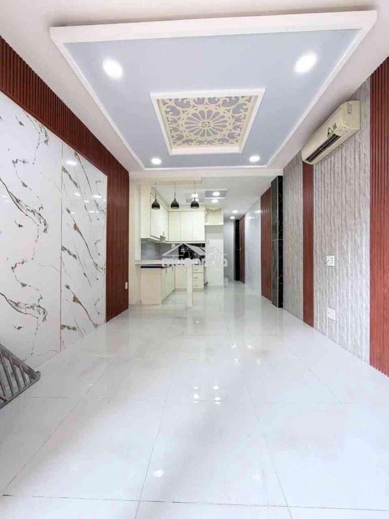 Nhà 3.tỷ ngay chợ ba đình phường 10 quận 8 - 30m2 - không qh - gấp bán
