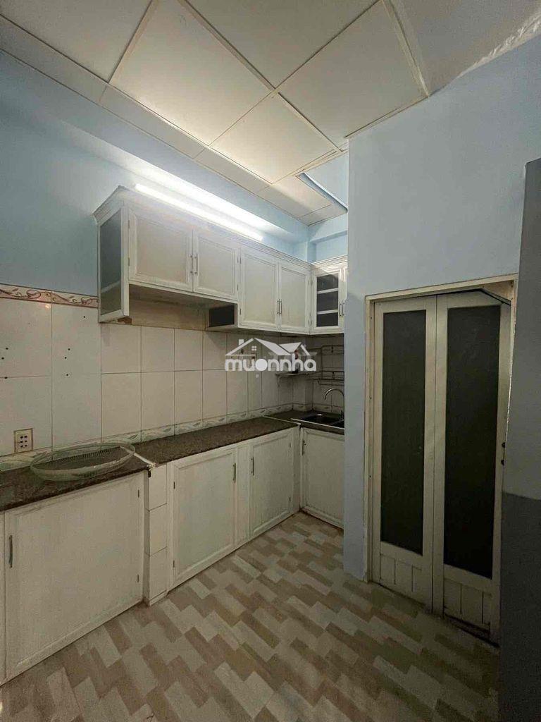 Pass hợp đồng thuê nhà nguyên căn 3pn, 3wc, quận 1