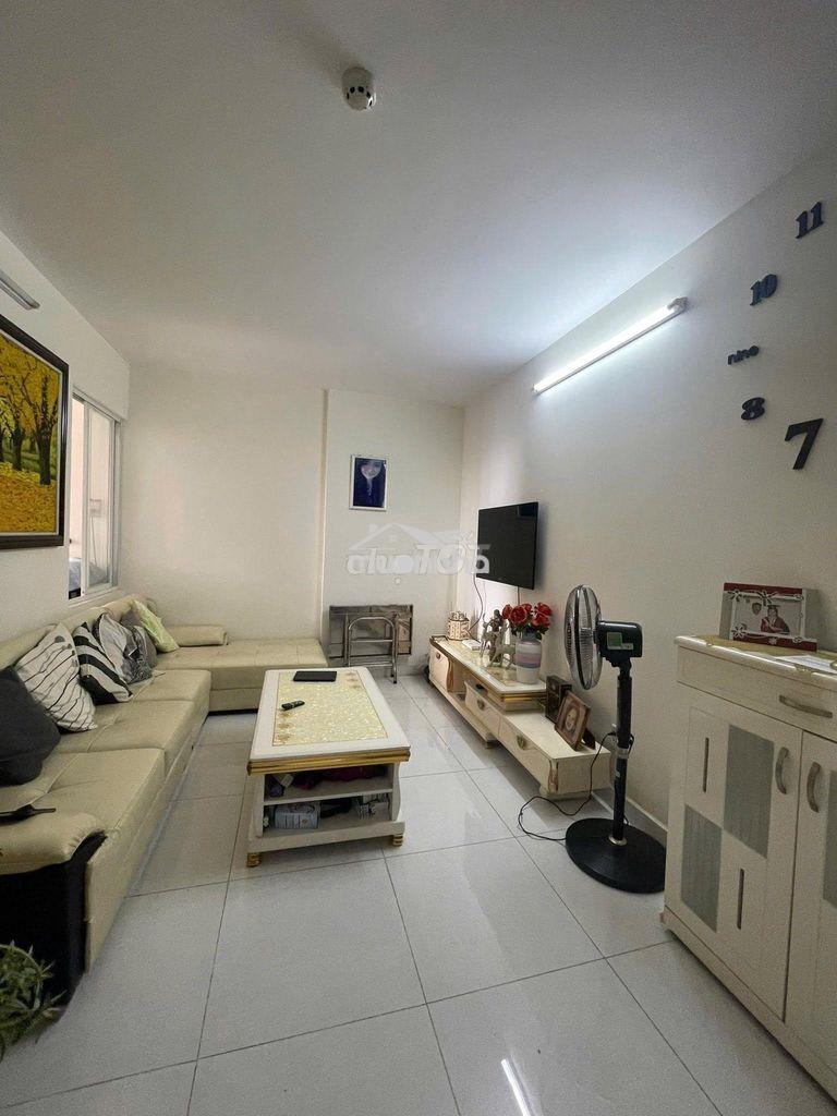 Hàng hiếm! căn hộ tầng cao, block b1 chung cư bông sao, 2 phòng ngủ - 2