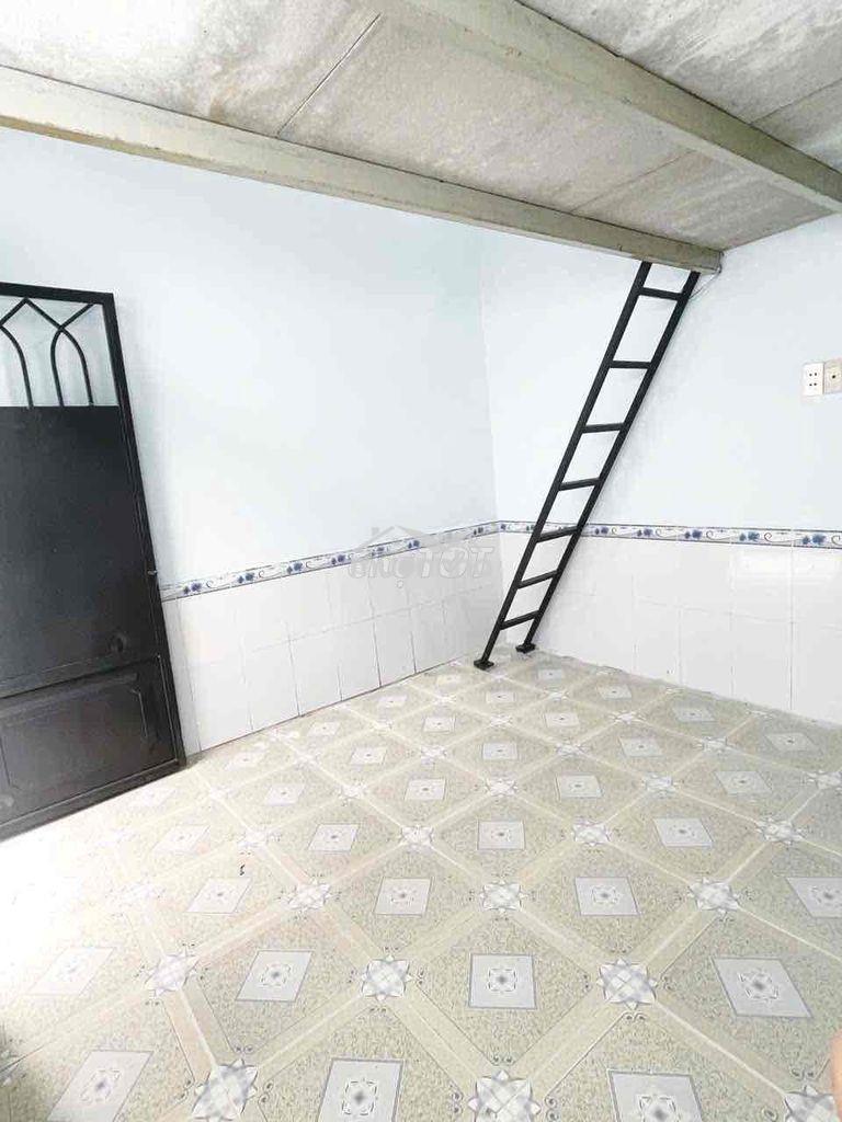 Cho thuê phòng trọ 2.6tr có gác cao, gần chợ an nhơn - 2