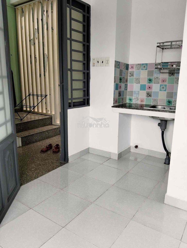 Cho thuê phòng trọ giá rẻ quận 9 - 2