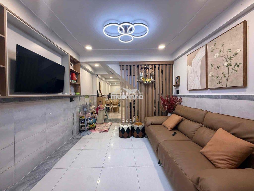 Kẹt tiền chữa bệnh cần bán gấp ra nhanh căn nhà hẻm 2m - 4