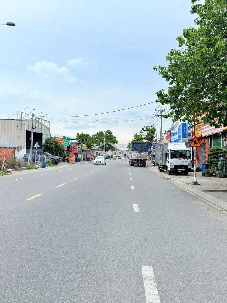 Bán căn nhà mặt tiền kinh doanh đang có thu nhập 35tr - dĩ an