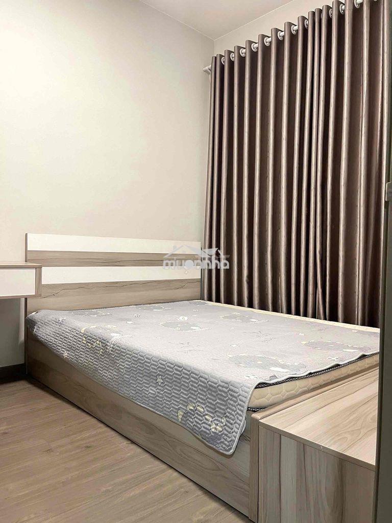 ⭐️ Cho thuê căn 9 triệu - full nội thất - view hồ bơi - 4