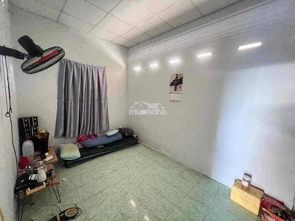 Nhà c4 hxh đặng văn bi- ngang 8m- 149m2 chỉ nhỉnh 8 đồng - 4