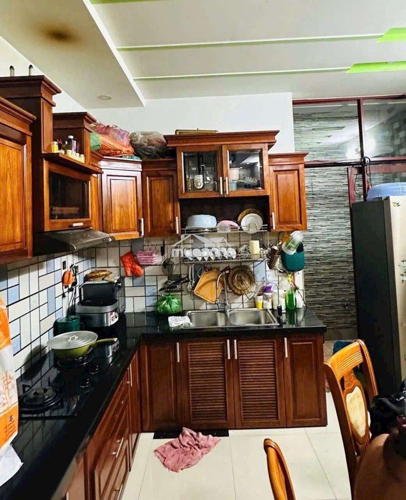 Hoàng bật đạt p15 tân bình 60m2 - hẻm  5m - 4 tầng btct  nhỉnh 7 tỷ - 2