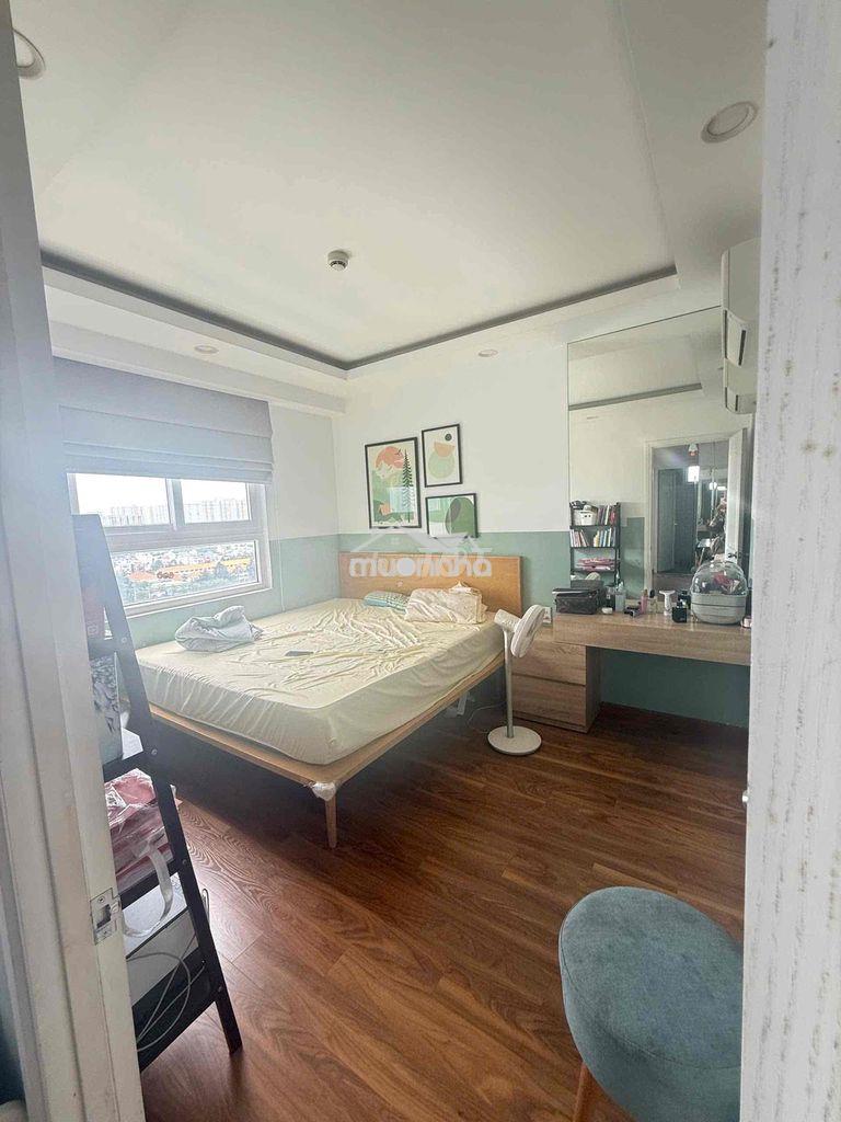Cho thuê căn gốc 2pn tại the avila q8
