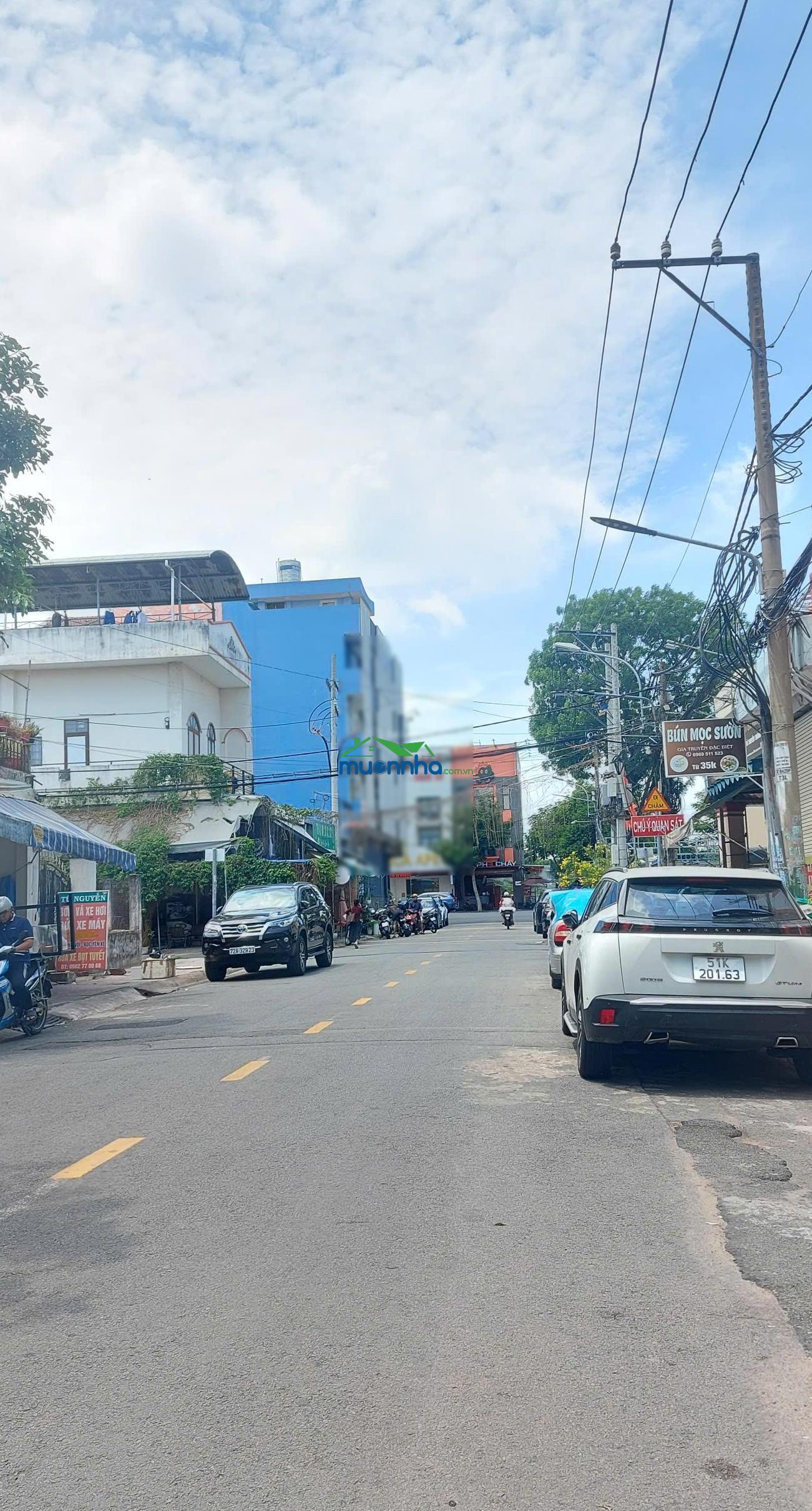 3.8 tỷ/58m2 đường 429 lê văn việt, tnpa, sát công viên. 5.7*10m hiếm, đẹp