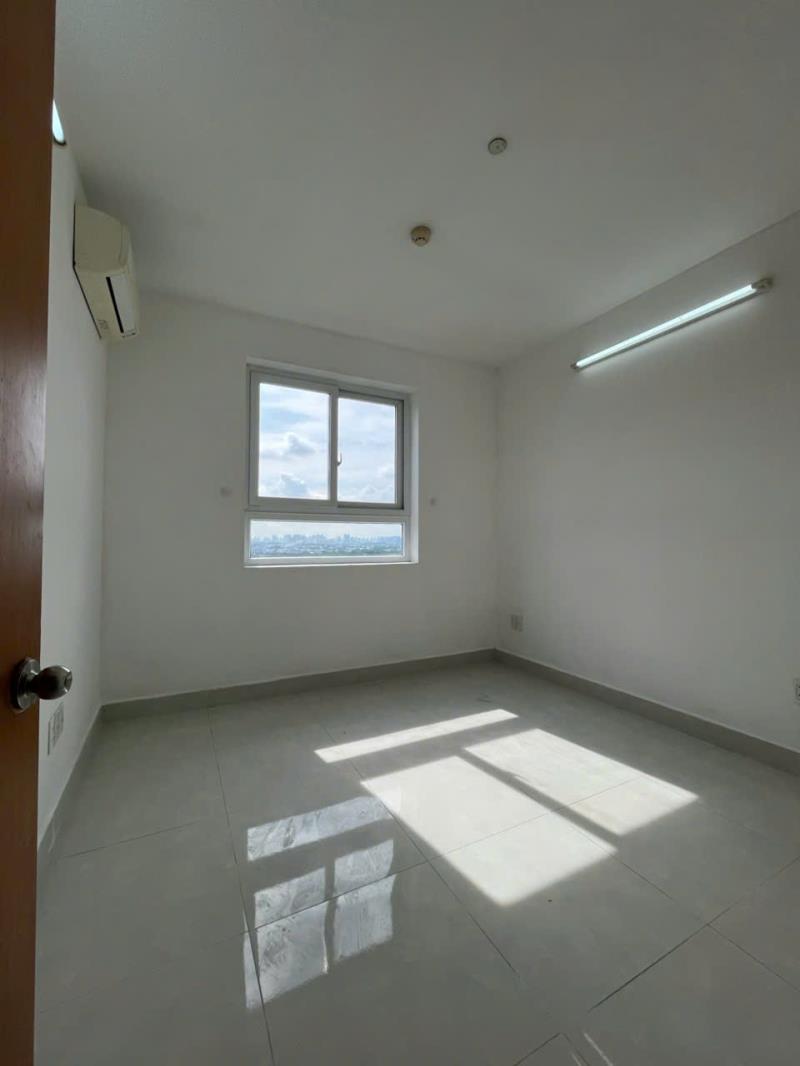 Bán chung cư tara quận 8 dt: 71.25m2 2pn 2wc giá 4.050 tỷ - 4