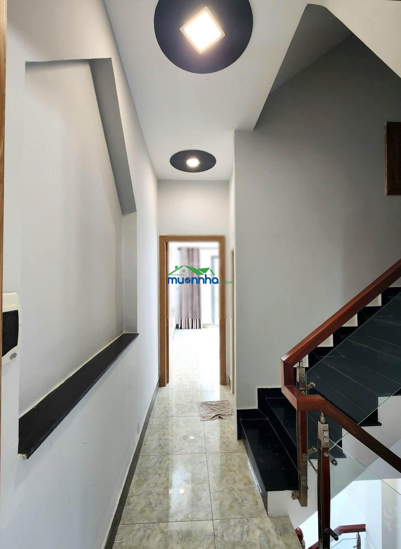 Bán gấp nhà mới 4 tầng đường phú định quận 8 - ngang 3,7 dài 12m - nhỉnh 6 tỷ (trung bình) - 4