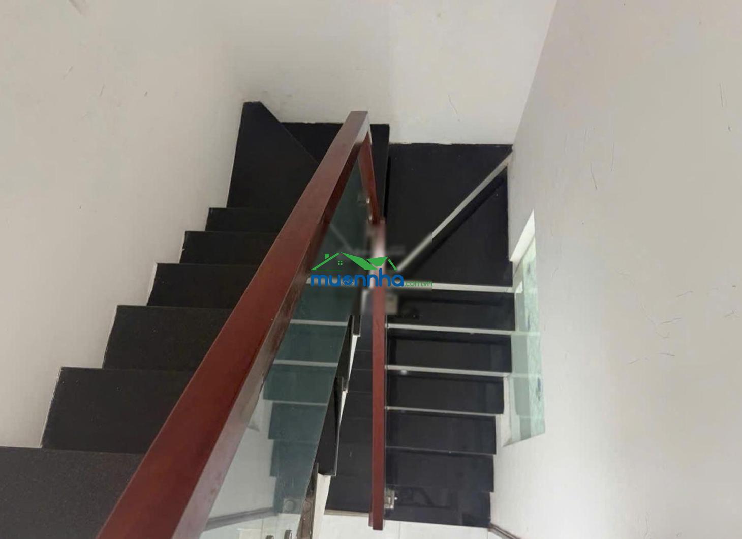 Hẻm xe hơi vào nhà thông tứ tung mấy bước ra mặt tiền đường, 3.9x13m, 3 tầng bề thế - 4