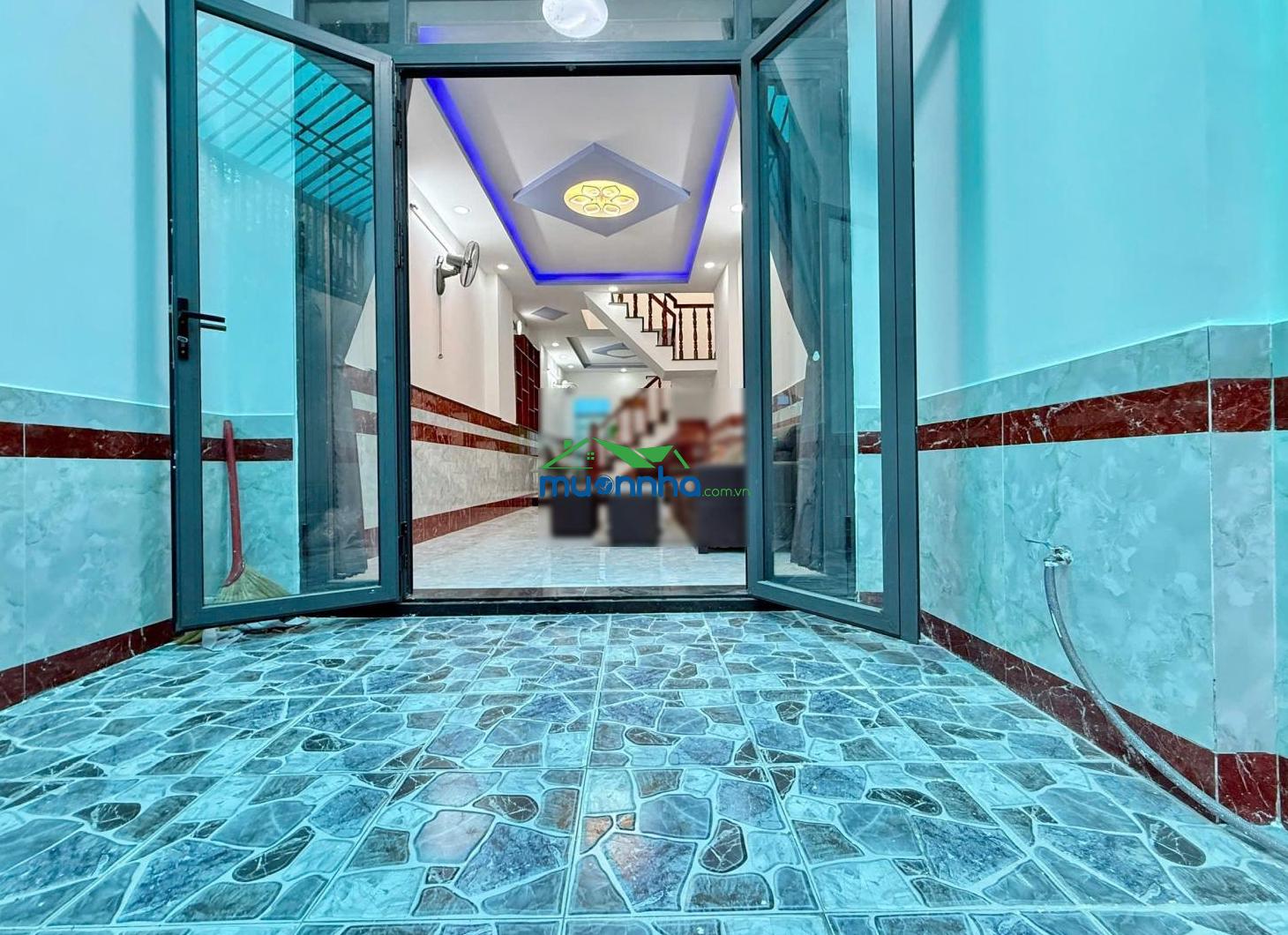 Bán nhà riêng tại đông bắc, 3,79 tỷ, 52,9 m2 bao đẹp giá tốt
