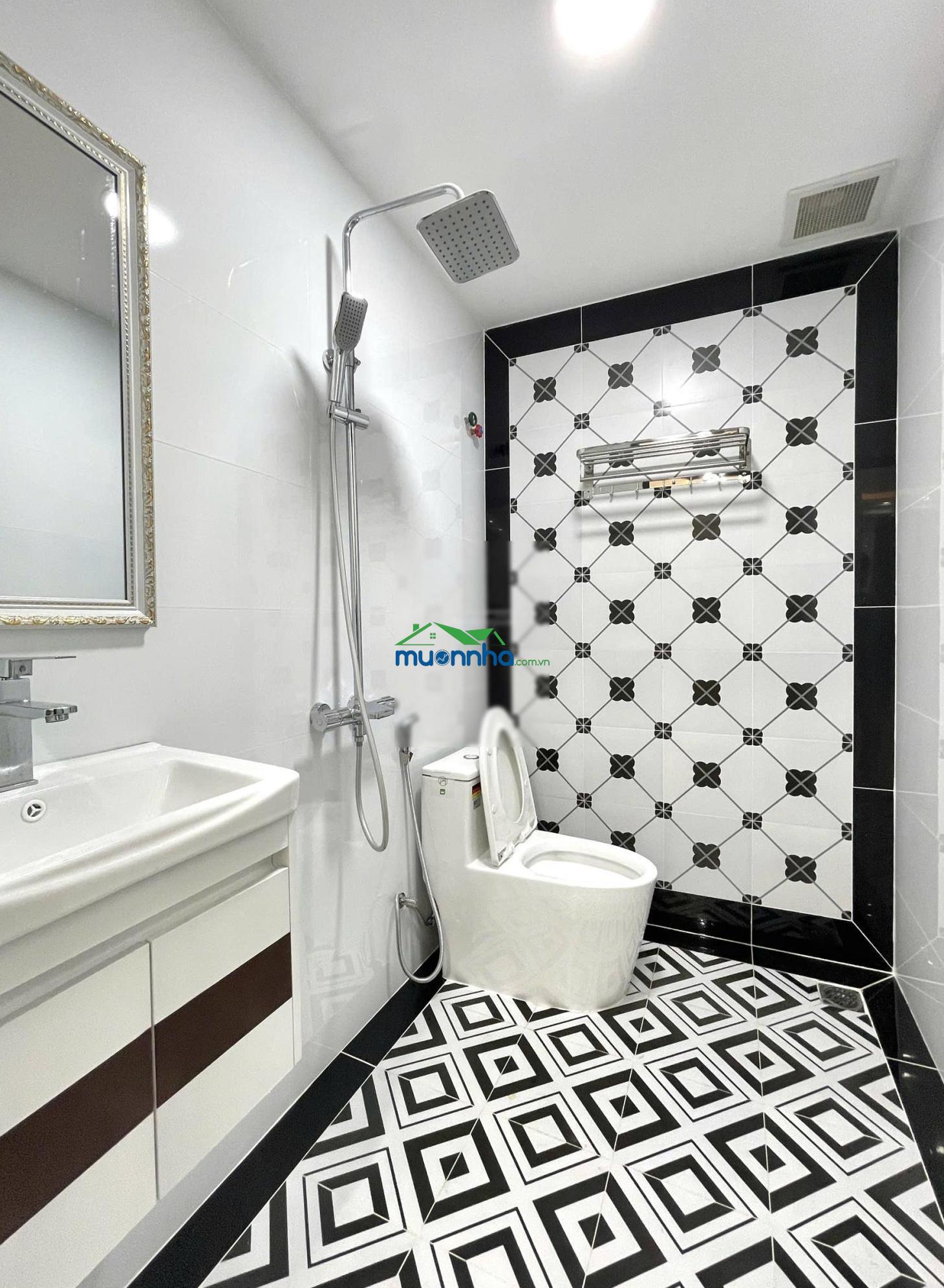 Bán nhà 26 đường 7 thông phạm văn đồng, sát công gia định, 4 tầng, nhà mới sdt/zalo: 0978 529 *** - 3