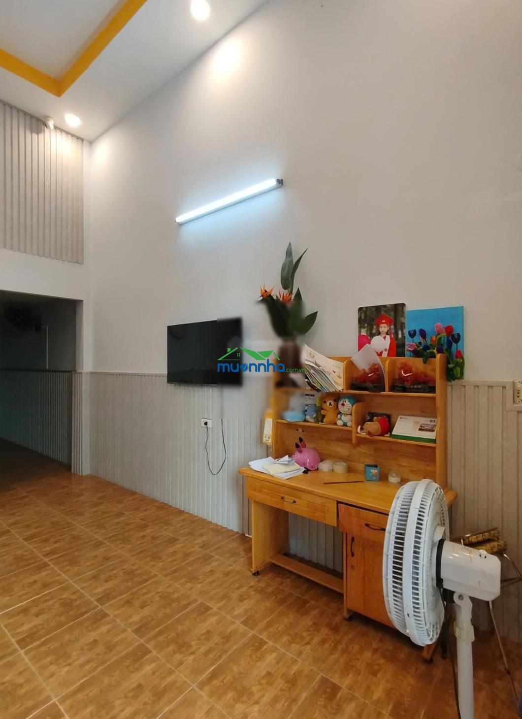 Siêu hiếm - kế aeon tân phú - cn 70m² - 4*18m - 3pn - khu an ninh dân trí - chỉ với 5.7 tỷ