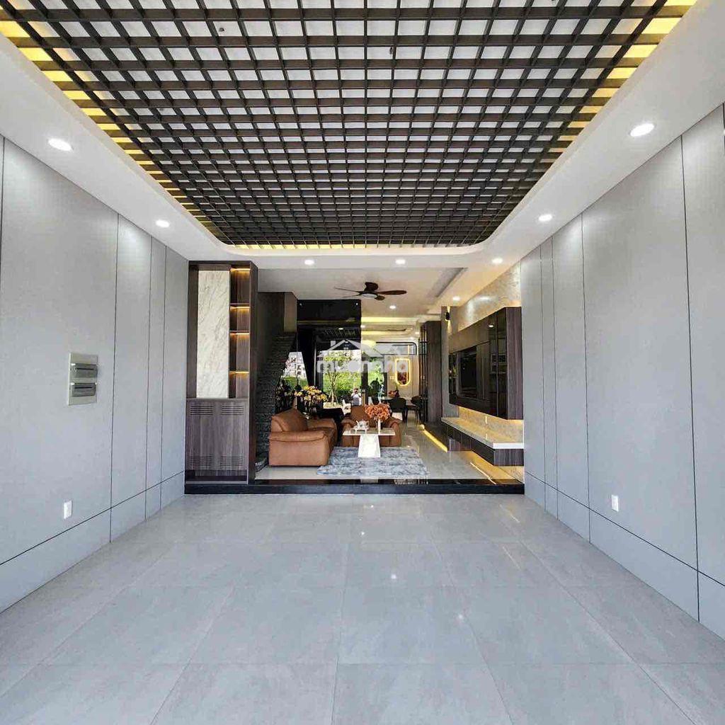 Nhà phố hiện đại - khu dân cư văn minh cao cấp - đường 12m có vỉa hè - 2