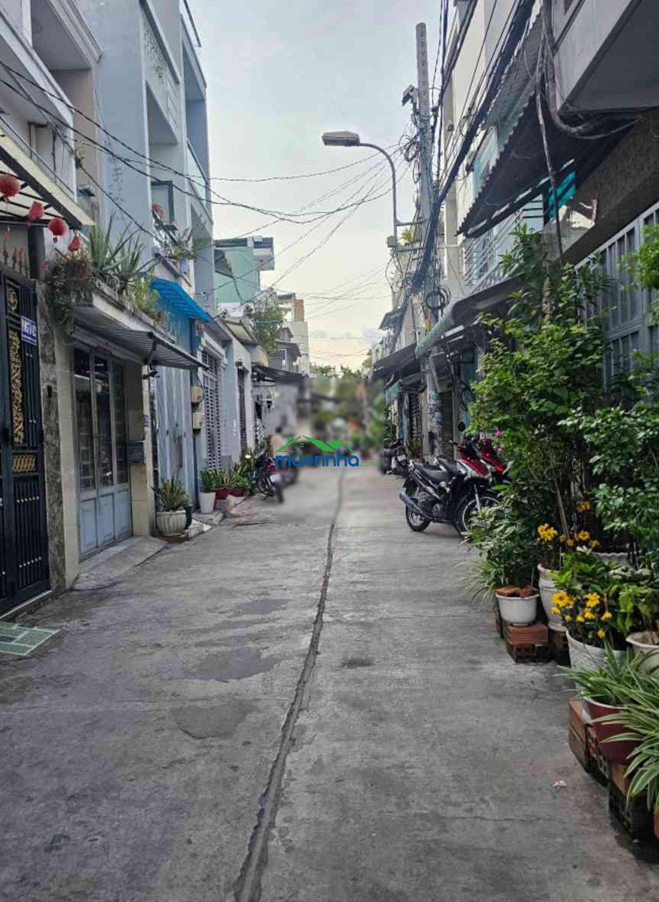 Bán nhà riêng chính chủ tại hậu giang, p. bình phú, q6, 33m2, chỉ 3 tỷ hơn