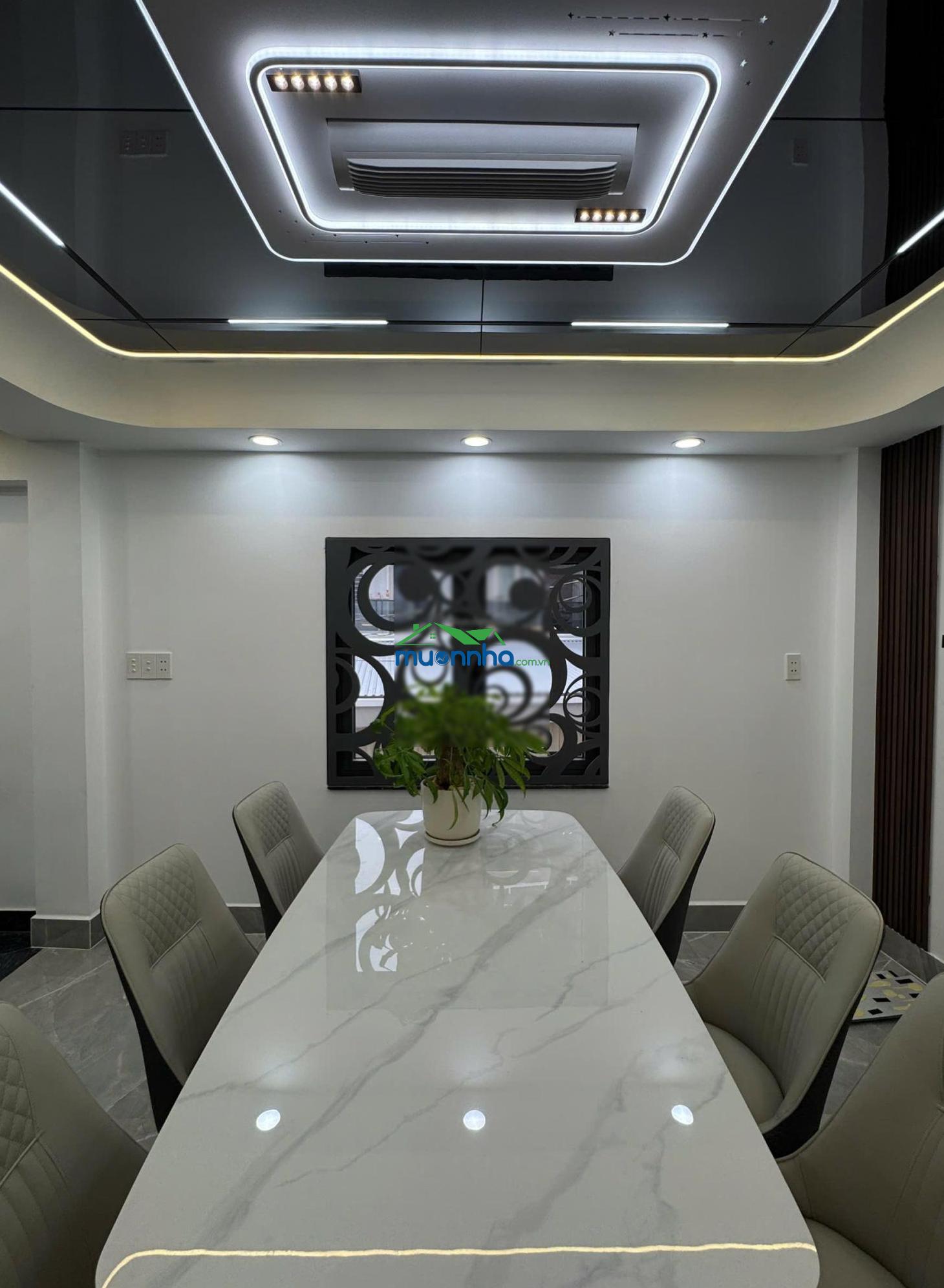 Nhà mới keng ở ngay-7.5 tỷ - 5 tầng đẹp lung linh - lô góc cực vip - tặng full nội thất - xem là mê - 4
