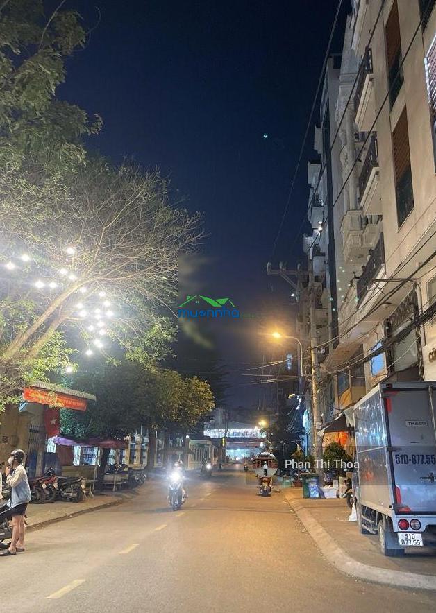 Nhà mới, hoàn công đủ, hẻm xe tải 10m cạnh rạch xuyên tâm - dương quảng hàm - 5 tầng - giá tốt - 2