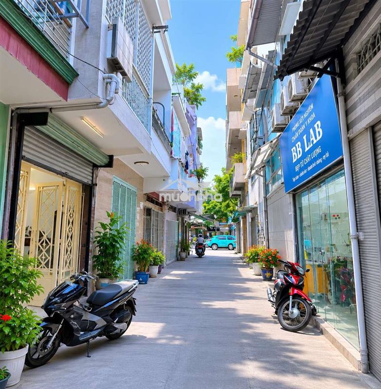 Bán nhà đ, lê đại hành giáp đ 3/2 4 x 10m x 4tầng )giá : nhỉnh 4tỉ tl