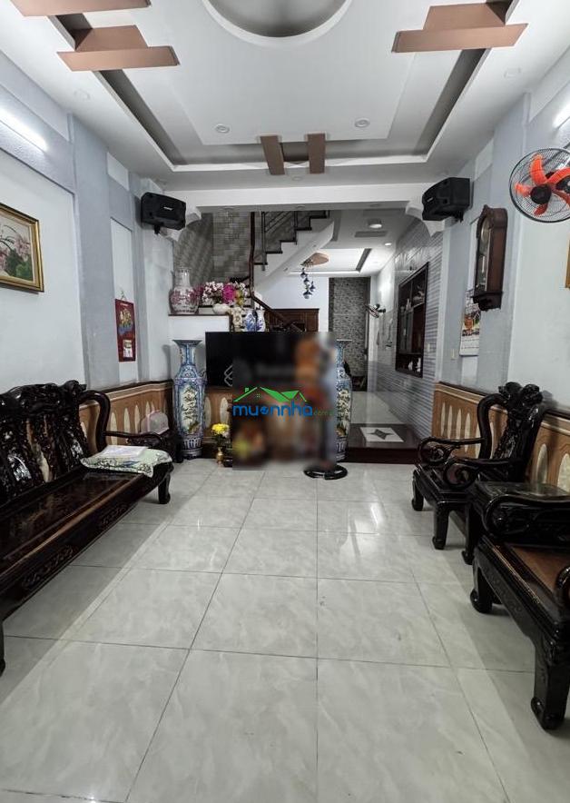 Ngộp bank bán gấp chỉ 6,8 tỷ - ngay ng: v. quá q.12 - dt: 5m x 24m xây full - 4 tầng btct - hẻm 5m. - 2