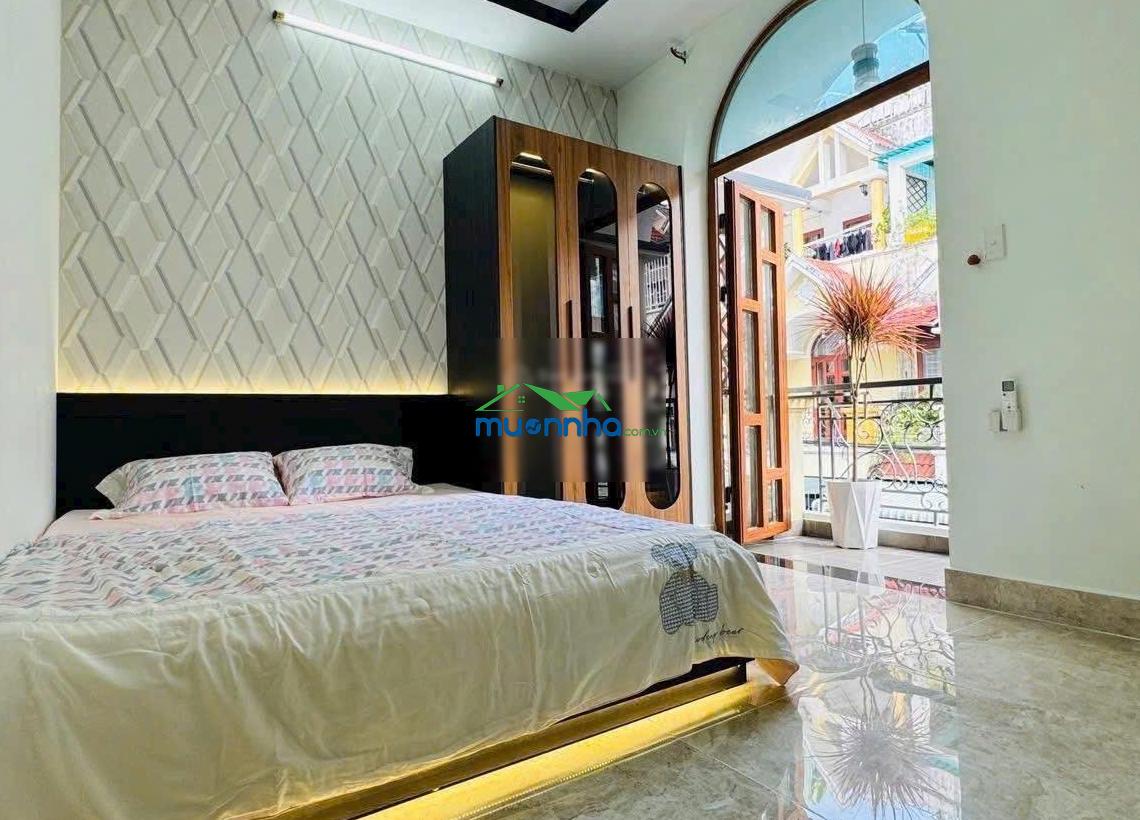 Nhà quá đẹp gần 3 trường học cấp 1, 2 và cấp 3 cần bán