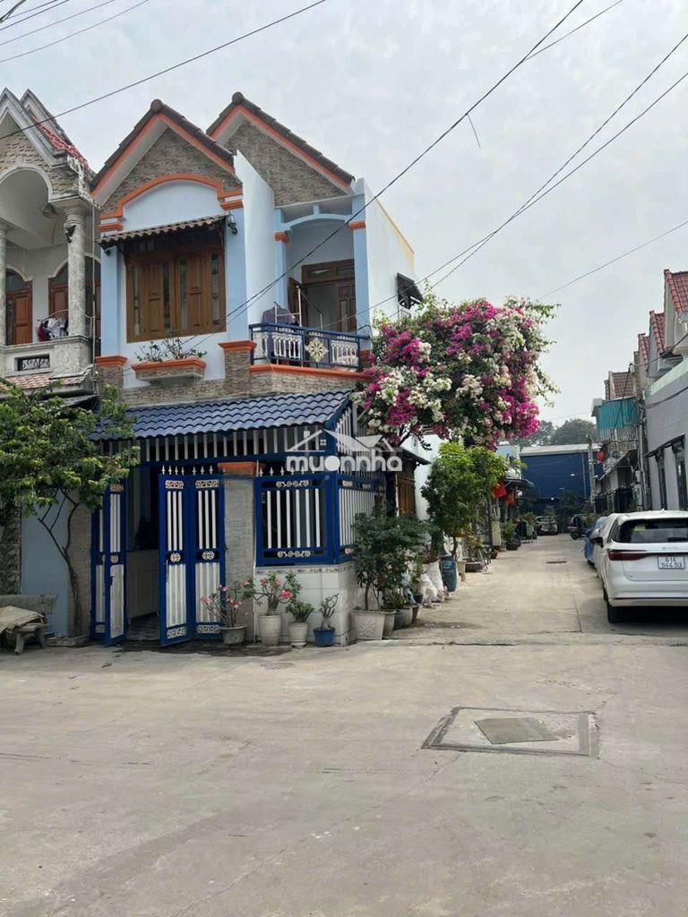 Nhà phố 2 mặt tiền l kdc gần chợ tân long, phường tân đông hiệp, dĩ an